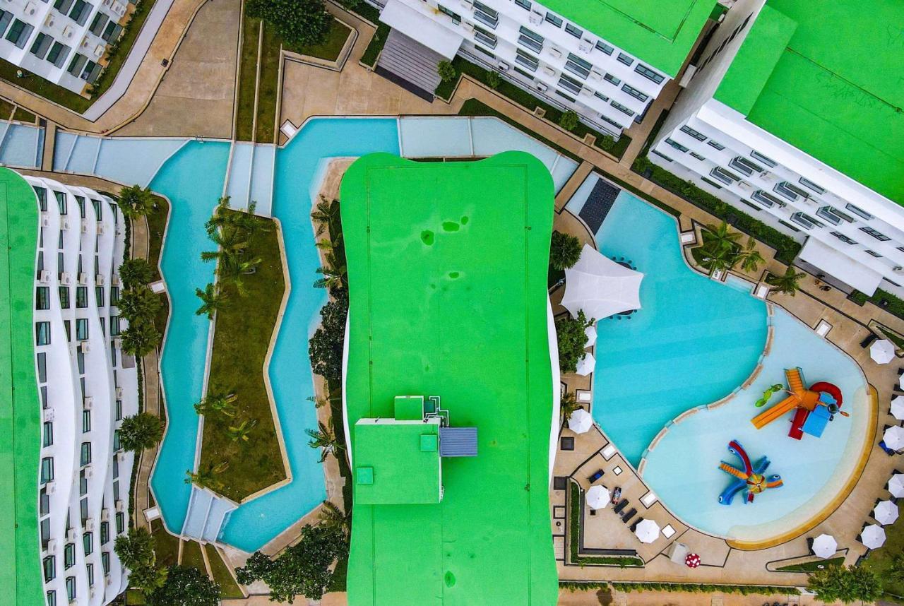 Wyndham La Vita Rawai Phuket Екстериор снимка