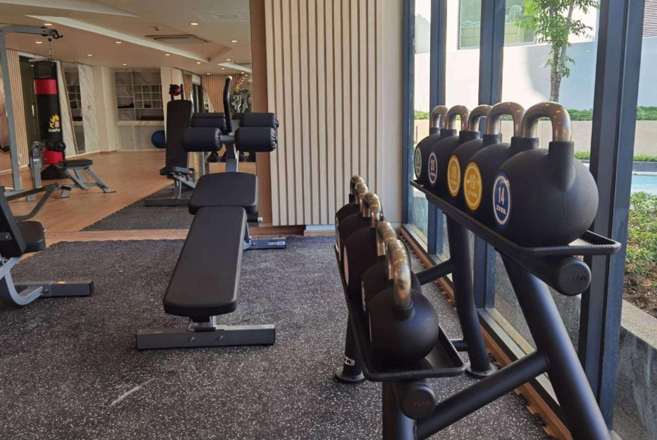 Wyndham La Vita Rawai Phuket Екстериор снимка