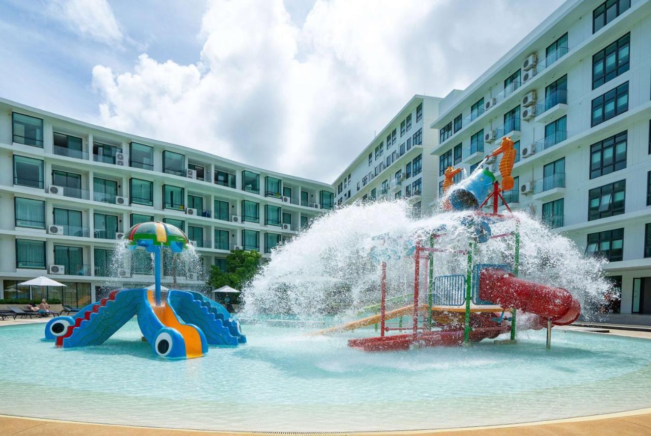 Wyndham La Vita Rawai Phuket Екстериор снимка