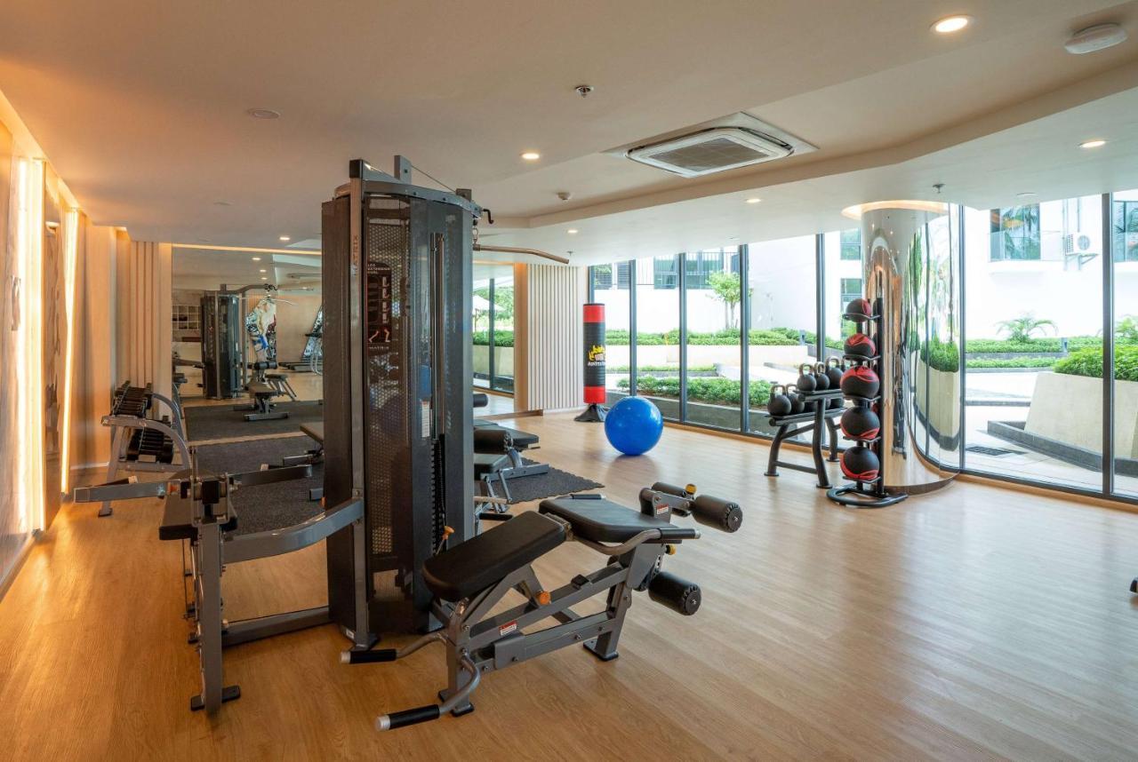 Wyndham La Vita Rawai Phuket Екстериор снимка