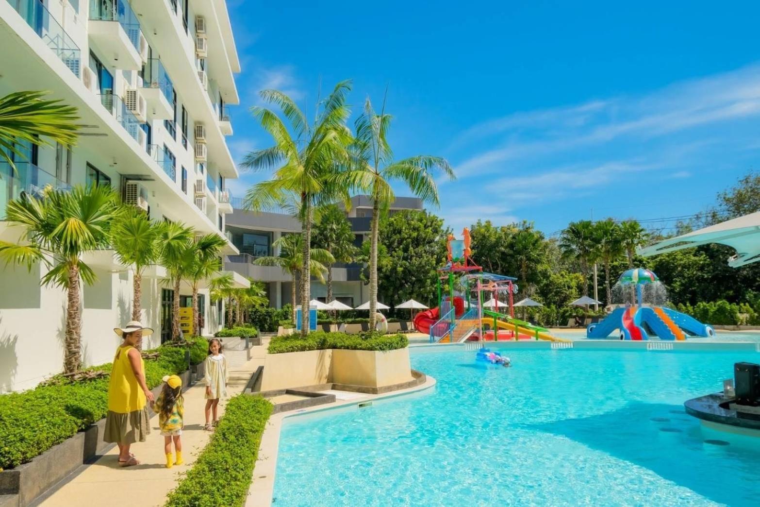 Wyndham La Vita Rawai Phuket Екстериор снимка