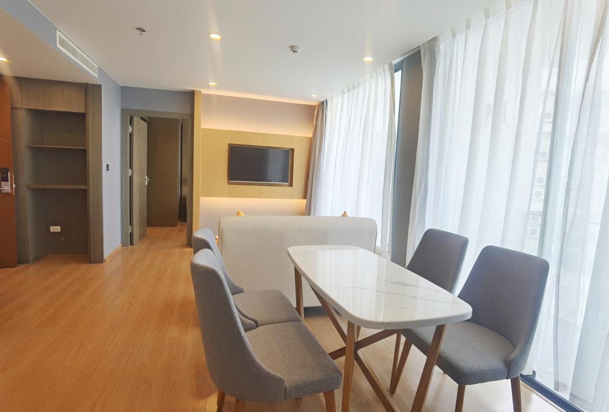 Wyndham La Vita Rawai Phuket Екстериор снимка