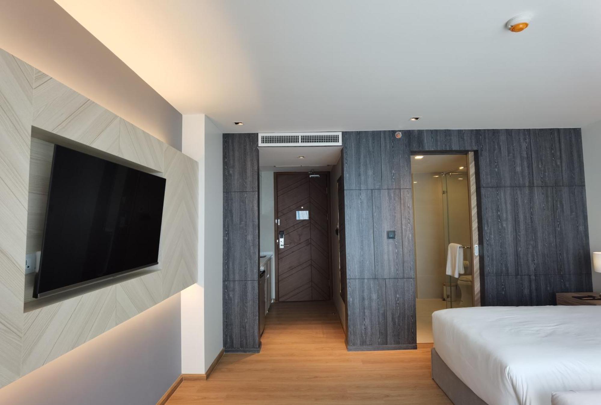 Wyndham La Vita Rawai Phuket Екстериор снимка