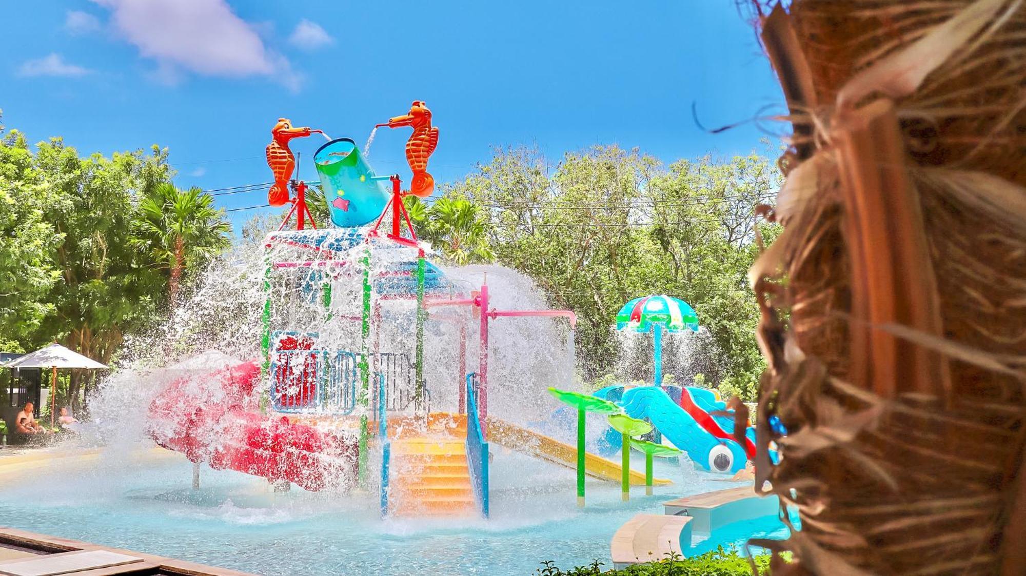 Wyndham La Vita Rawai Phuket Екстериор снимка