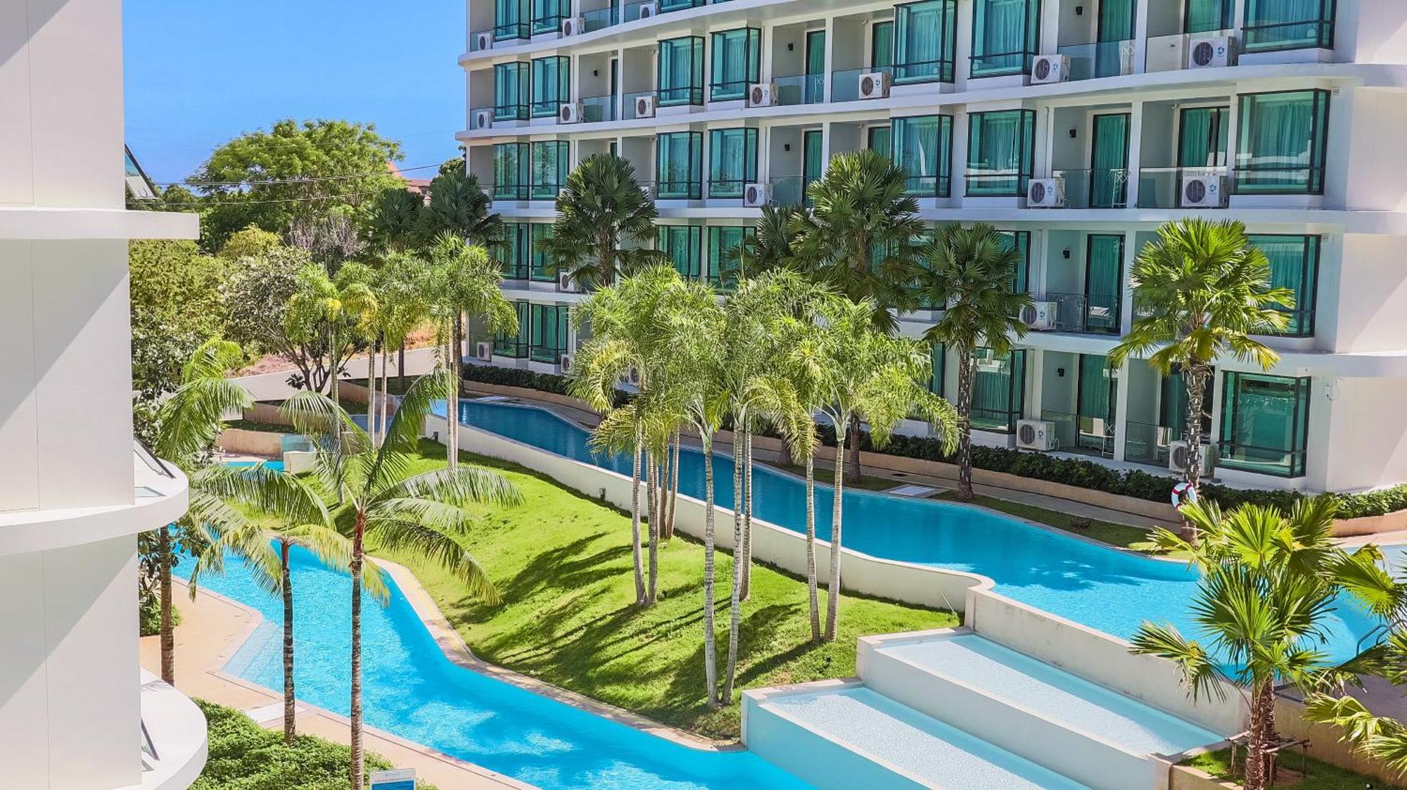Wyndham La Vita Rawai Phuket Екстериор снимка
