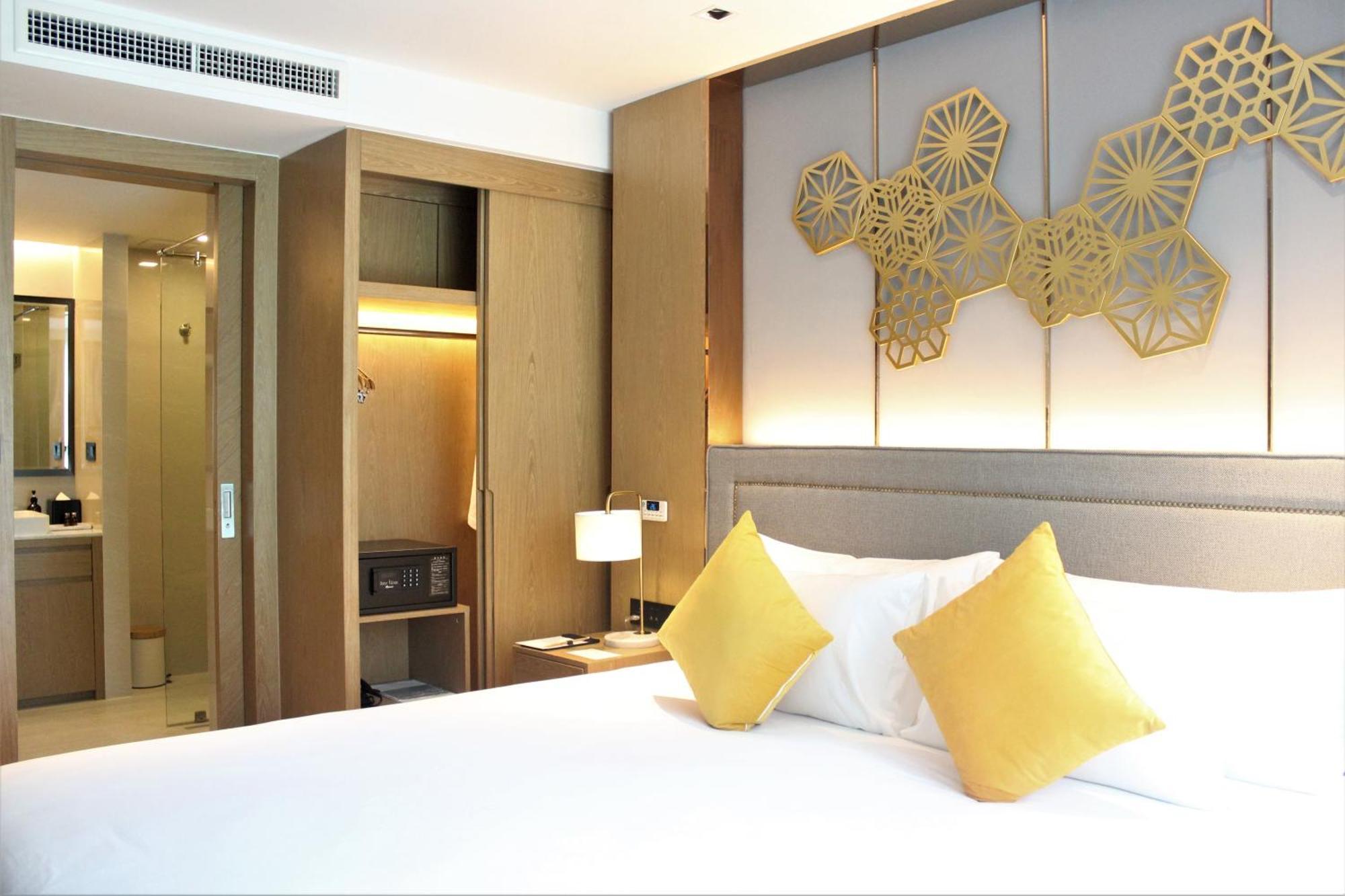 Wyndham La Vita Rawai Phuket Екстериор снимка